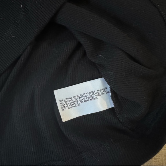 Universal Thread Slim Fit Ribbed Tank - Picture 3 of 4